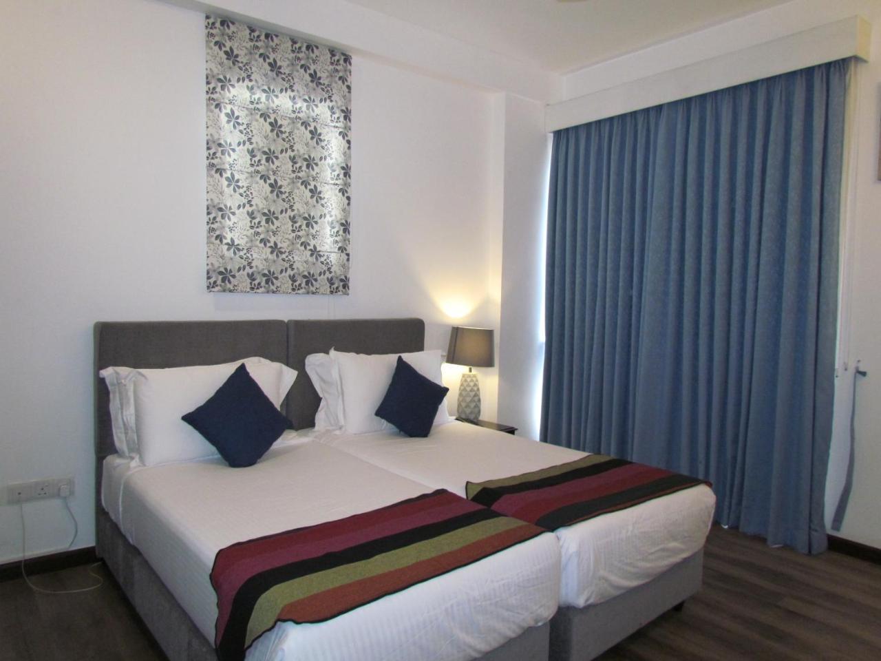 KMC Villa Dehiwala-Mount Lavinia Esterno foto